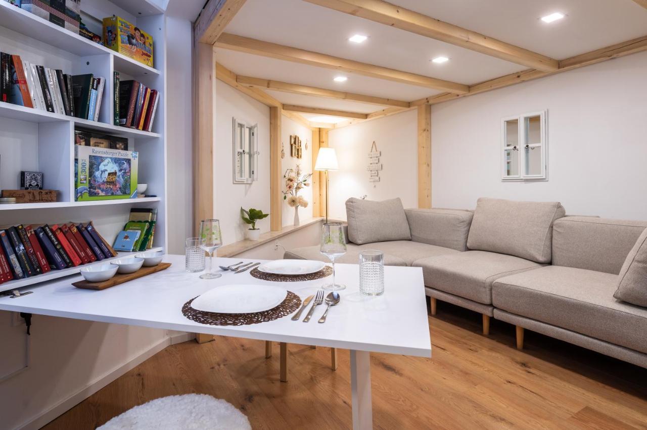 Studio Apartment Lion Portorose エクステリア 写真